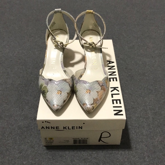 anne klein floral shoes